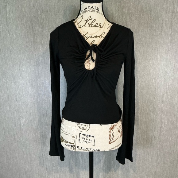 Silence + Noise Black Ruched Long Sleeve Blouse Size Medium - Picture 11 of 11